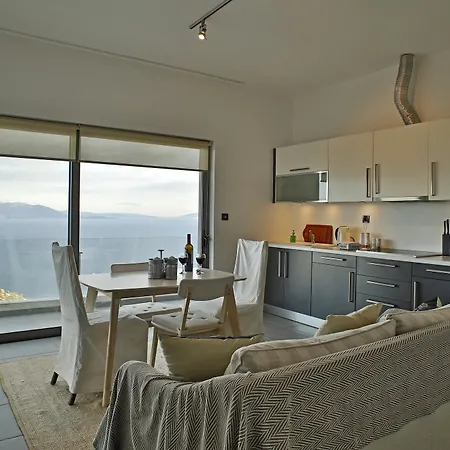 Seaview Loft
