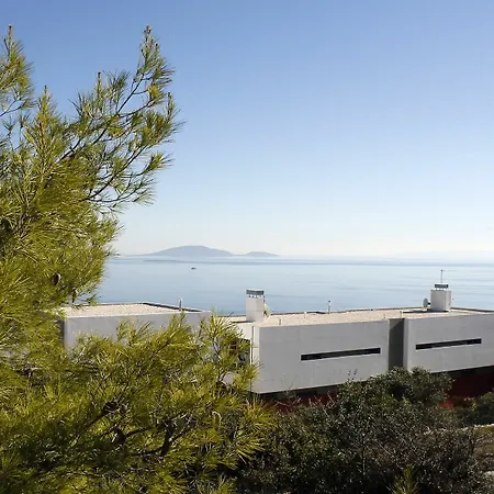 Seaview Loft *